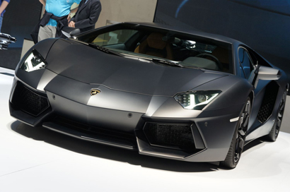 BOND TOURS - イイムラ&デビが行く ドタバタドイツチューナー巡り&2011フランクフルトモーターショー! iaa2011