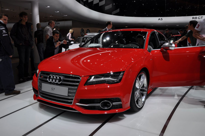 BOND TOURS - イイムラ&デビが行く ドタバタドイツチューナー巡り&2011フランクフルトモーターショー! iaa2011