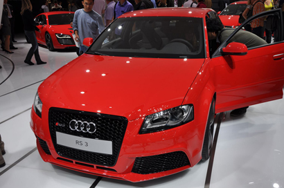 BOND TOURS - イイムラ&デビが行く ドタバタドイツチューナー巡り&2011フランクフルトモーターショー! iaa2011