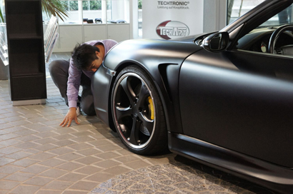 BOND TOURS - イイムラ&デビが行く ドタバタドイツチューナー巡り&2011フランクフルトモーターショー! iaa2011