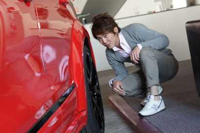 BOND TOURS - イイムラ&デビが行く ドタバタドイツチューナー巡り&2011フランクフルトモーターショー! iaa2011