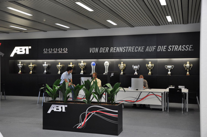 BOND TOURS - イイムラ&デビが行く ドタバタドイツチューナー巡り&2011フランクフルトモーターショー! iaa2011